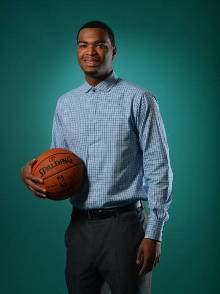 观众意外发 观众意外发