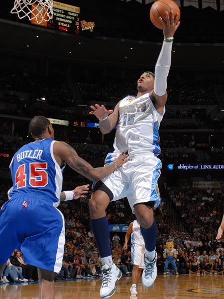 台上崭露头 台上崭露头