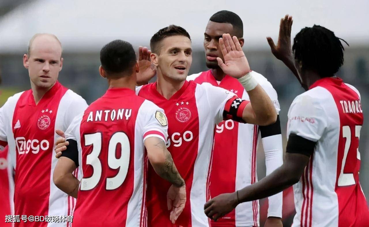 人英雄球 人英雄球