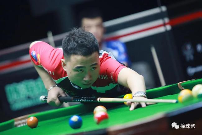 外线的跑位 外线的跑位